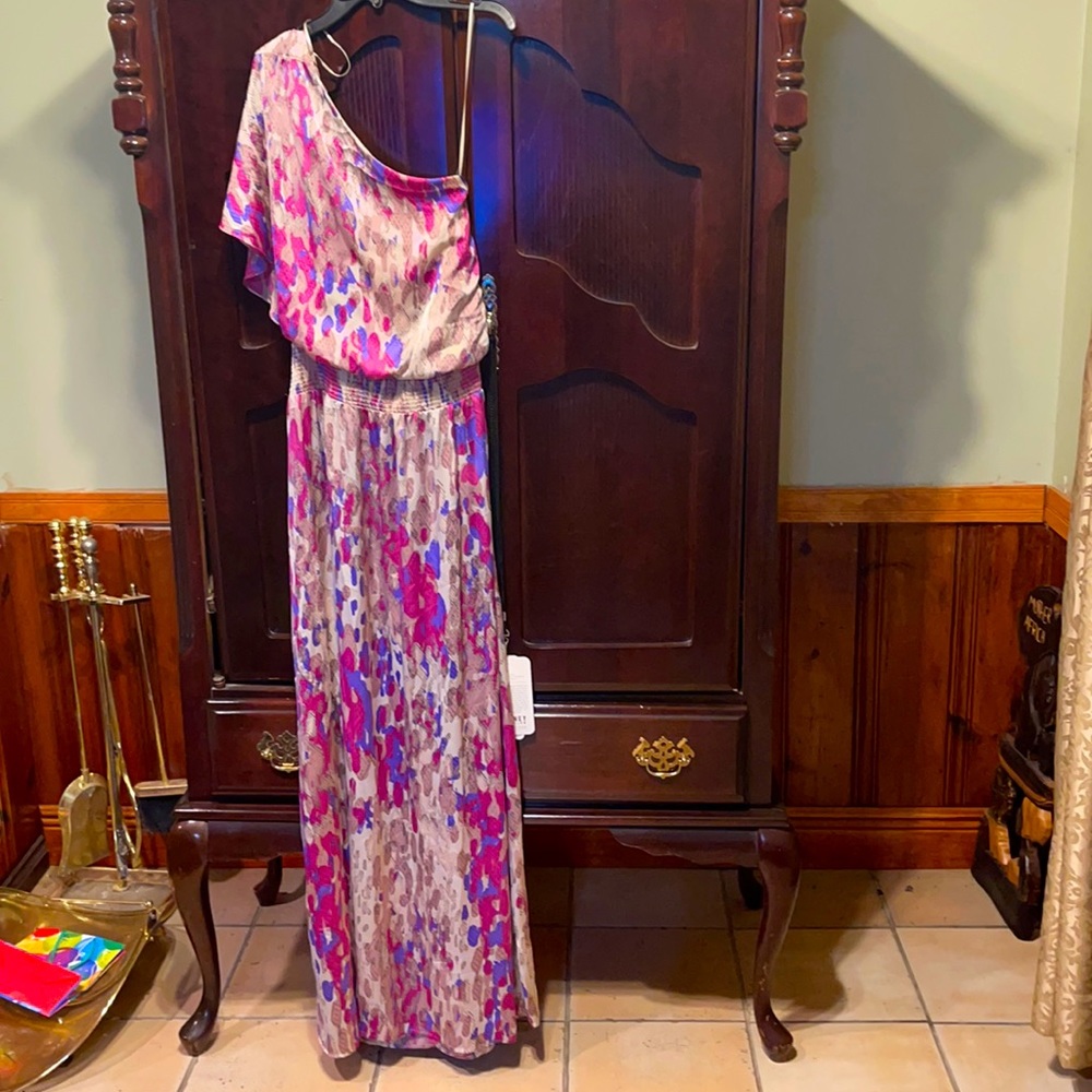 Jessica Simpson one shoulder Maxi dress